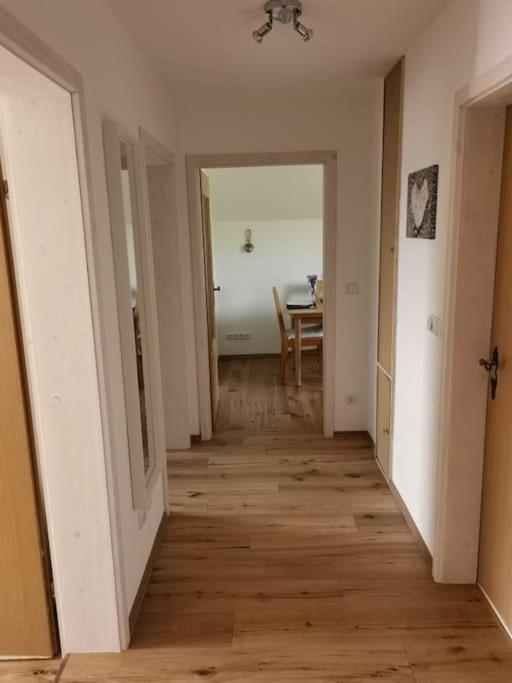 מארקטאוברדורף Wohnung Mit Ausblick Im Allgaeu Mit 2 Schlafzimmern מראה חיצוני תמונה